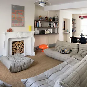  Holiday home Lovely 4 Bed House 200m From The United Kingdom